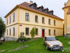 Prodej rodinného domu, Zbraslavice, 588 m2