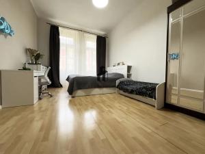 Pronájem bytu 2+1, Praha - Žižkov, Sudoměřská, 51 m2