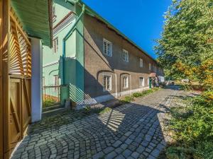 Prodej restaurace, Kokořín, 375 m2