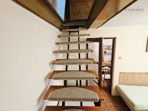 Pronájem rodinného domu, Vojkovice - Bukol, 245 m2
