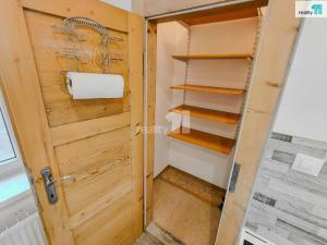 Prodej bytu 2+1, Cheb, Májová, 75 m2