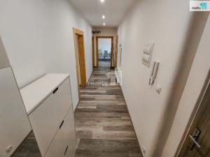Prodej bytu 2+1, Cheb, Májová, 75 m2