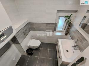 Prodej bytu 2+1, Cheb, Májová, 75 m2