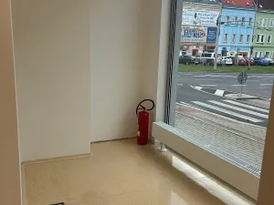 Pronájem obchodního prostoru, Ústí nad Labem, Špitálské náměstí, 178 m2