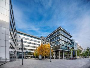 Pronájem kanceláře, Praha - Smíchov, Radlická, 2350 m2
