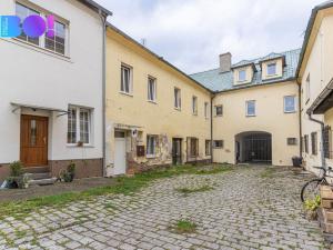 Prodej rodinného domu, Kostelec nad Černými lesy, náměstí Smiřických, 158 m2