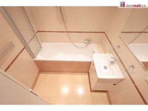 Pronájem bytu 3+1, Praha - Záběhlice, Bramboříková, 72 m2