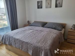 Pronájem bytu 2+kk, Praha - Karlín, Sokolova, 60 m2