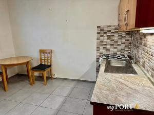 Pronájem bytu 1+1, Nejdek, Rolavská, 35 m2