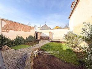 Prodej bytu 4+kk, Znojmo, U Brány, 95 m2