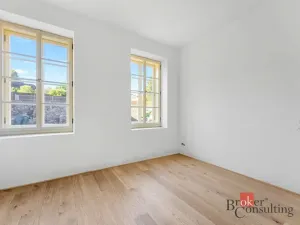 Prodej bytu 2+kk, Jince, Slavíkova, 70 m2