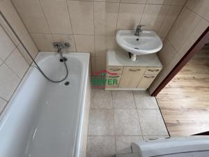 Prodej bytu 2+1, Žatec, Třebízského, 55 m2