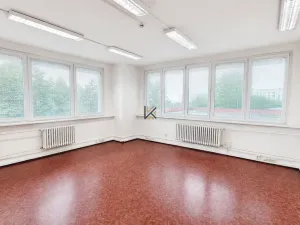 Pronájem obchodního prostoru, Praha - Chodov, Roztylská, 450 m2