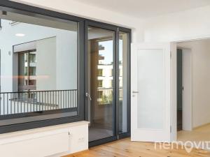 Pronájem bytu 2+kk, Praha - Nusle, Muzikova, 57 m2