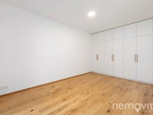 Pronájem bytu 2+kk, Praha - Nusle, Muzikova, 57 m2