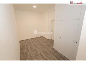 Pronájem bytu 2+kk, Praha - Nusle, Oldřichova, 60 m2