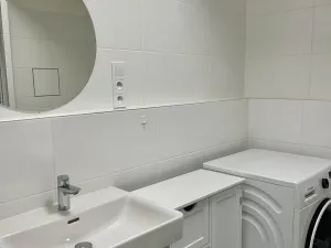 Pronájem bytu 1+kk, Praha - Libeň, Nad Kolčavkou, 42 m2