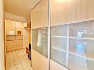 Pronájem bytu 4+kk, Praha - Horní Měcholupy, Padovská, 74 m2