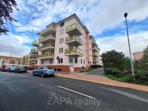 Pronájem bytu 4+kk, Praha - Horní Měcholupy, Padovská, 74 m2