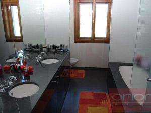 Pronájem bytu 4+1, Praha - Bubeneč, Pod kaštany, 211 m2