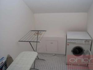 Pronájem bytu 4+1, Praha - Bubeneč, Pod kaštany, 211 m2