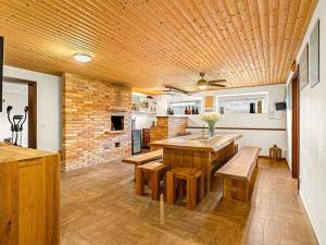 Prodej rodinného domu, Doksy, Severní, 342 m2