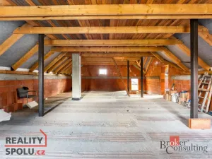 Prodej rodinného domu, Dolany, 204 m2