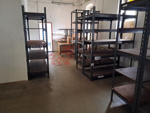 Pronájem obchodního prostoru, Praha - Hrdlořezy, Českobrodská, 300 m2