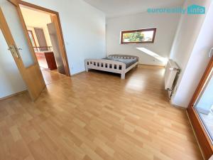 Pronájem bytu 3+kk, Přeštice, Poděbradova, 98 m2