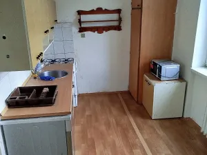 Pronájem bytu 2+1, Klášterec nad Ohří, Pod Stadionem, 52 m2