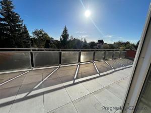 Pronájem bytu 1+kk, Praha, Běchorská, 42 m2