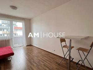 Pronájem bytu 1+kk, Praha - Horní Měcholupy, Hornoměcholupská, 38 m2