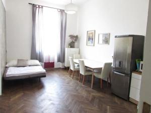 Pronájem bytu 2+kk, Praha - Karlín, Prvního pluku, 78 m2