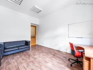 Pronájem kanceláře, Praha - Žižkov, 21 m2