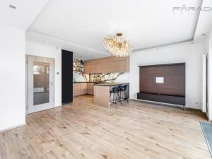 Prodej rodinného domu, Praha, Sukovská, 136 m2