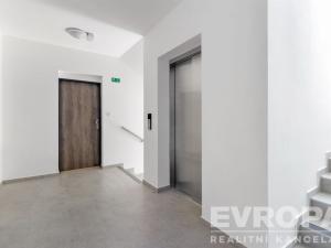 Pronájem bytu 2+kk, Havlíčkův Brod, Žižkov II, 38 m2