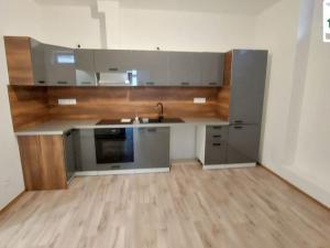 Pronájem bytu 2+1, Cheb, Evropská, 114 m2