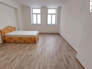 Pronájem bytu 2+1, Cheb, Evropská, 114 m2