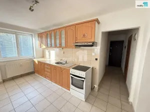 Prodej bytu 3+1, Plzeň - Jižní Předměstí, Schwarzova, 74 m2