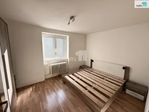 Prodej bytu 3+1, Plzeň - Jižní Předměstí, Schwarzova, 74 m2