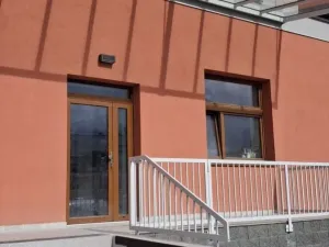 Pronájem komerční nemovitosti, Olomouc, Chválkovická, 85 m2