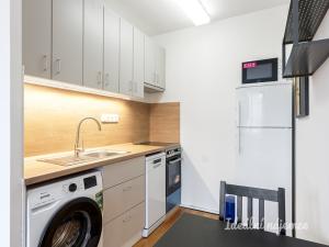 Pronájem bytu 1+1, Praha - Stodůlky, Blattného, 33 m2