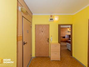 Prodej bytu 2+1, Staré Město, Za Radnicí, 55 m2