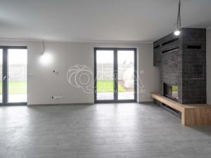 Prodej rodinného domu, Obříství, Povodňová, 107 m2