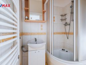 Pronájem bytu 1+1, Praha - Holešovice, Letohradská, 40 m2