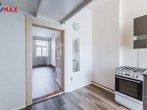 Pronájem bytu 1+1, Praha - Holešovice, Letohradská, 40 m2