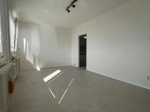 Pronájem bytu 2+1, Praha - Záběhlice, Bramboříková, 56 m2