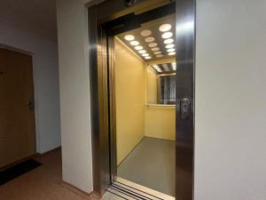 Pronájem bytu 2+1, Praha - Záběhlice, Bramboříková, 56 m2