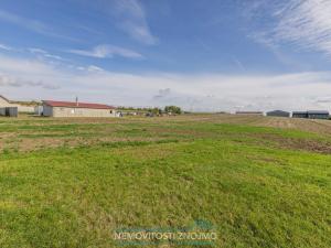 Prodej pozemku pro bydlení, Vrbovec, 4695 m2