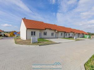 Prodej rodinného domu, Znojmo - Kasárna, 95 m2